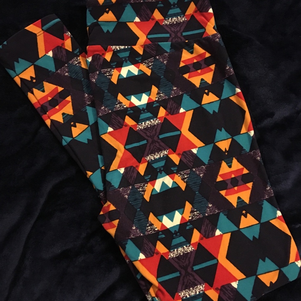 New with tags LuLaRoe OS leggings